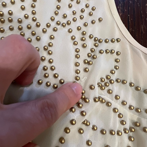 Guess cream chiffon sleeveless blouse with gold beaded detailing - Picture 4 of 10